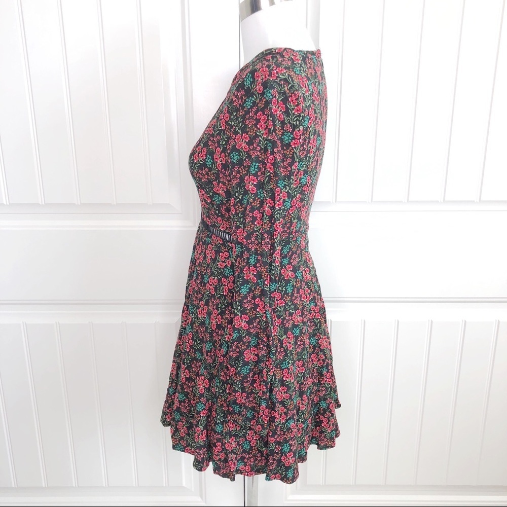Forever 21 Red Black Floral Long Sleeve Mini Dress - Picture 5 of 7